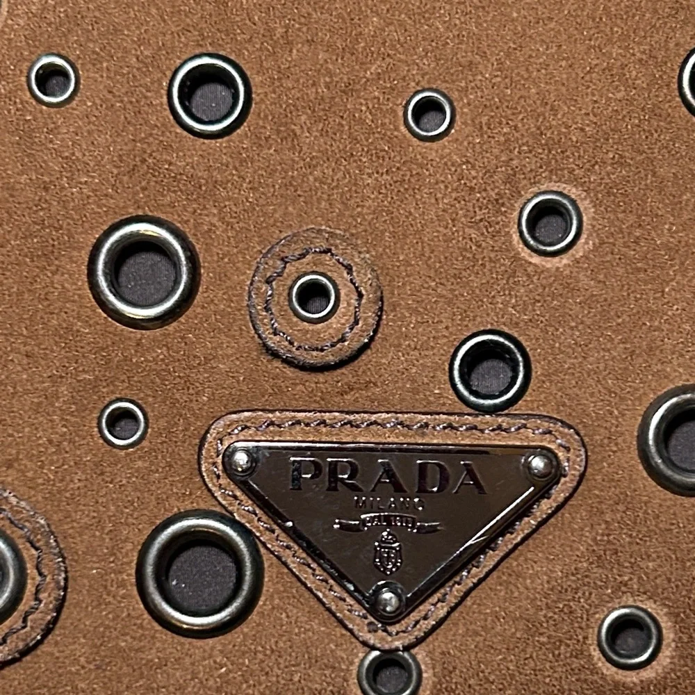 353. Prada Brown Suede Grommet Frame Shoulder Bag/coa